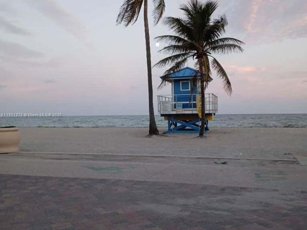 322 Nebraska St, Unit 1, Hollywood, FL 33019