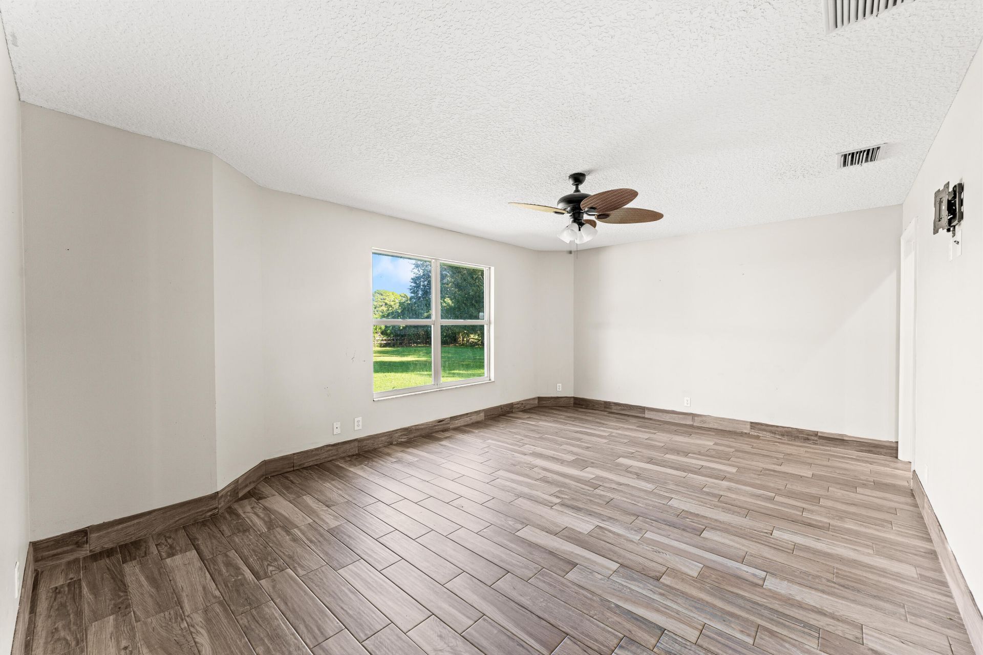 13587 76th Road N, The Acreage, FL 33412 Photo