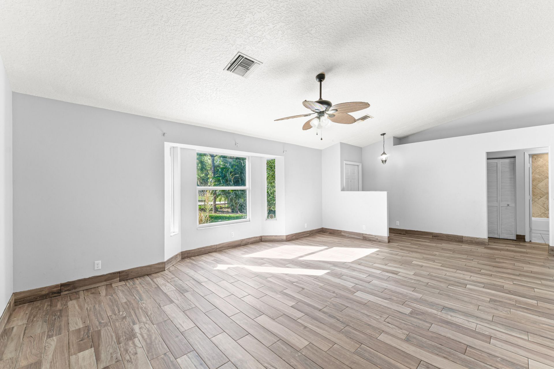 13587 76th Road N, The Acreage, FL 33412 Photo