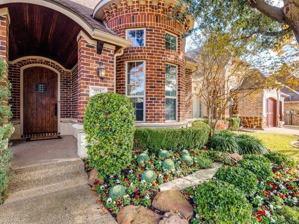 1854 Masters Drive, DeSoto, TX 75115
