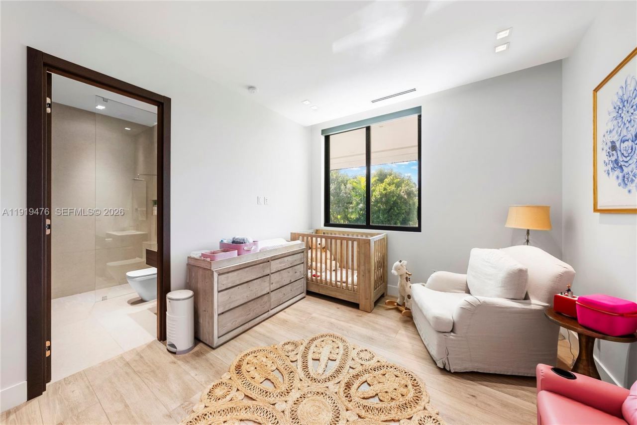 1202 NE 93rd St, Miami Shores, FL 33138 Photo