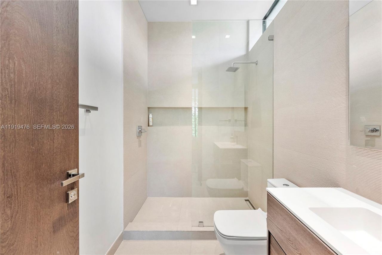 1202 NE 93rd St, Miami Shores, FL 33138 Photo