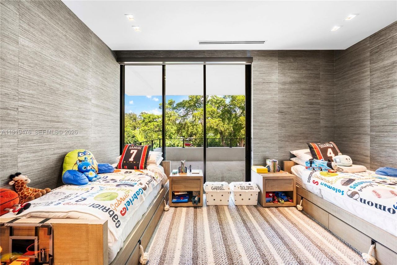 1202 NE 93rd St, Miami Shores, FL 33138 Photo