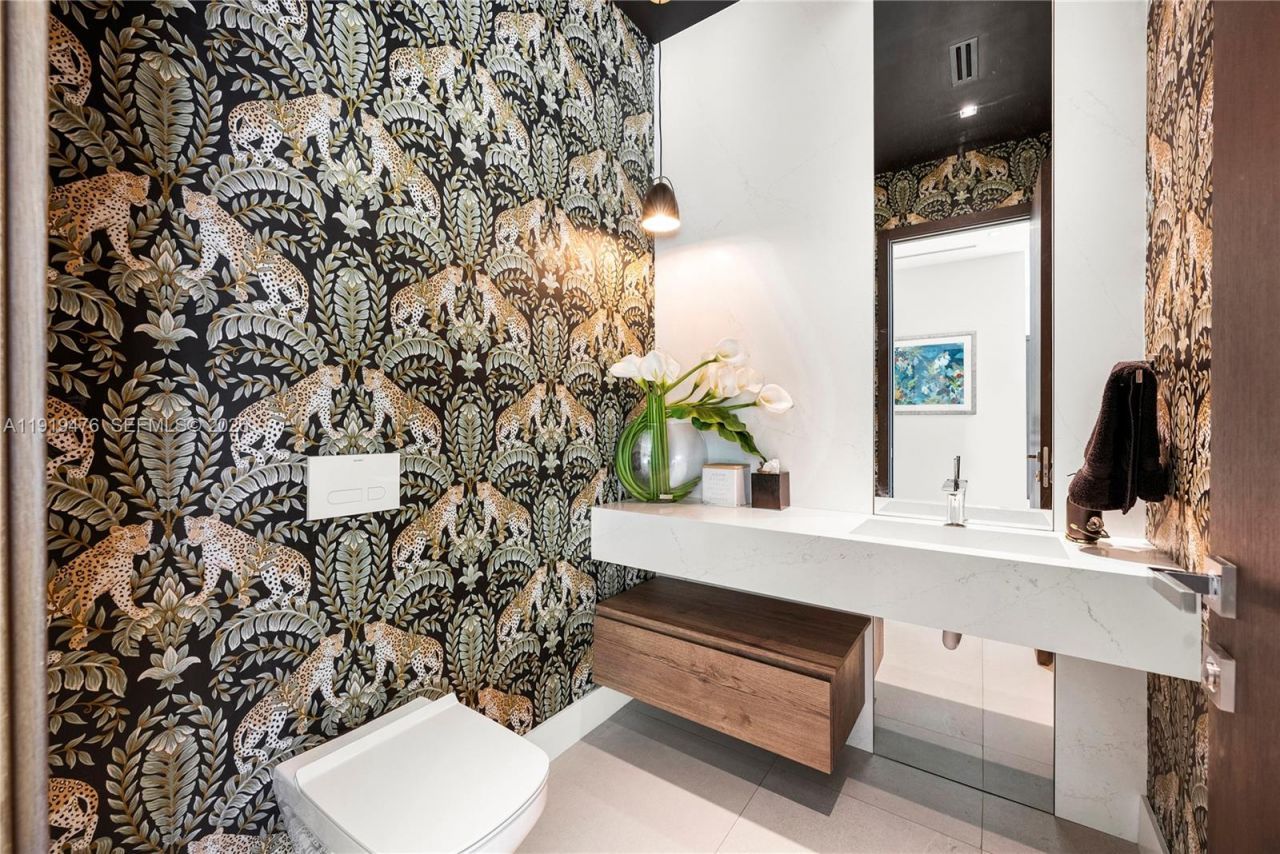 1202 NE 93rd St, Miami Shores, FL 33138 Photo