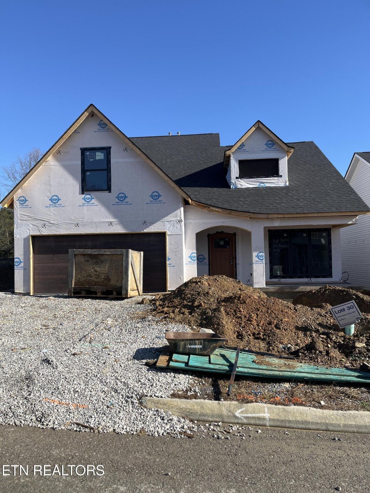 3470 Sparks Scenic Way, Knoxville, TN 37901 Main Photo