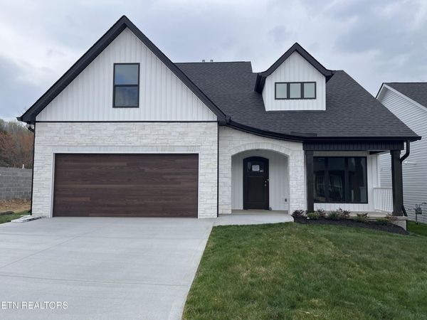 3470 Sparks Scenic Way, Knoxville, TN 37901