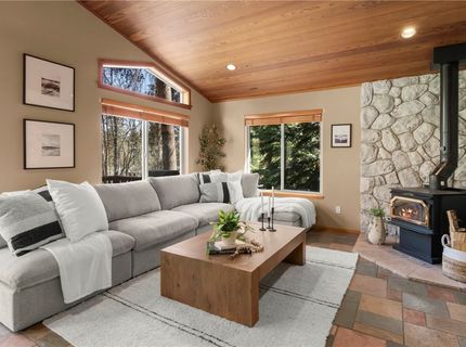 858 Jennifer Street, Incline Village, NV 89451 Photo