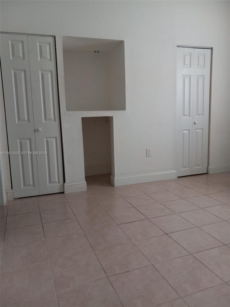 3041 NW 95th Ter, Miami, FL 33147 Photo