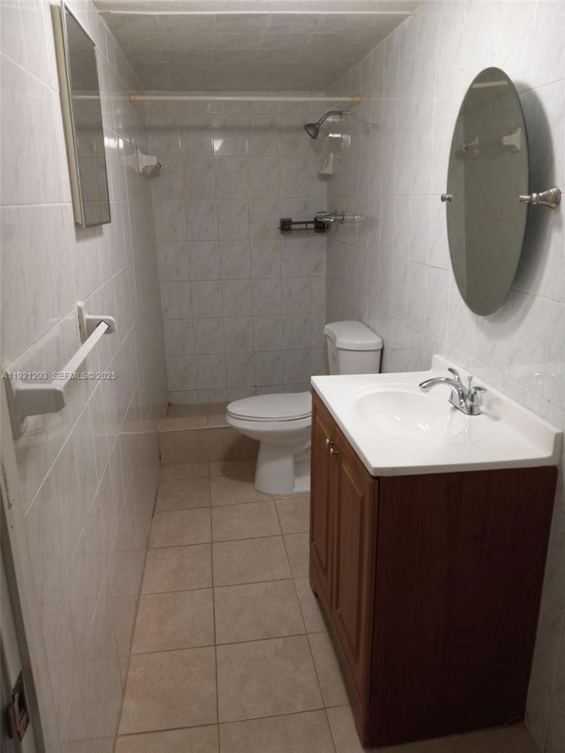 3041 NW 95th Ter, Miami, FL 33147 Photo