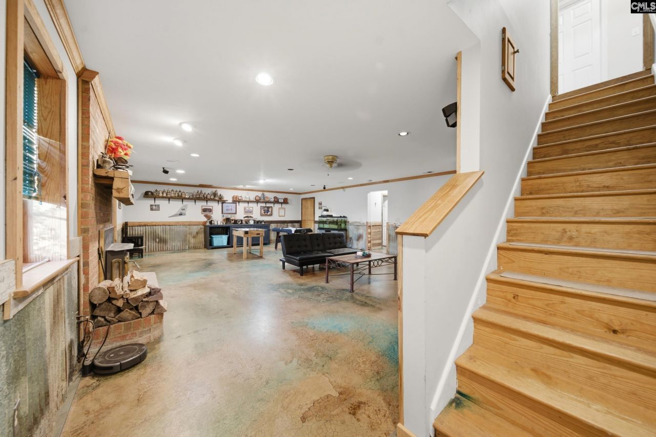 1381 Mike Stuck Road Photo 21