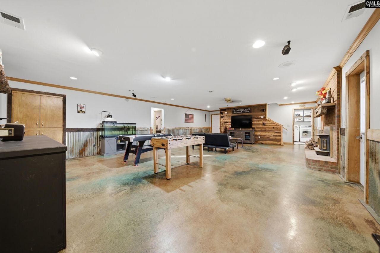 1381 Mike Stuck Road Photo 22