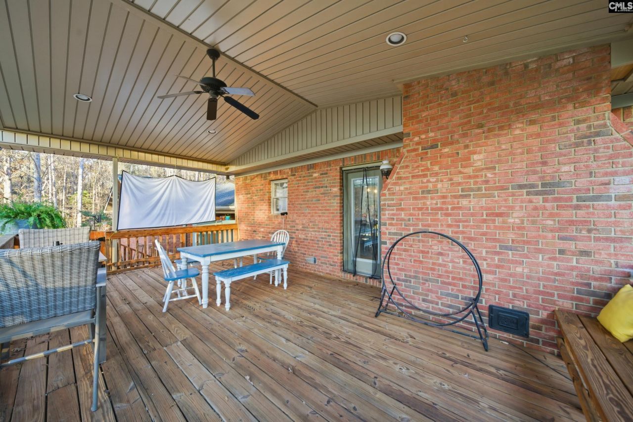 1381 Mike Stuck Road Photo 29