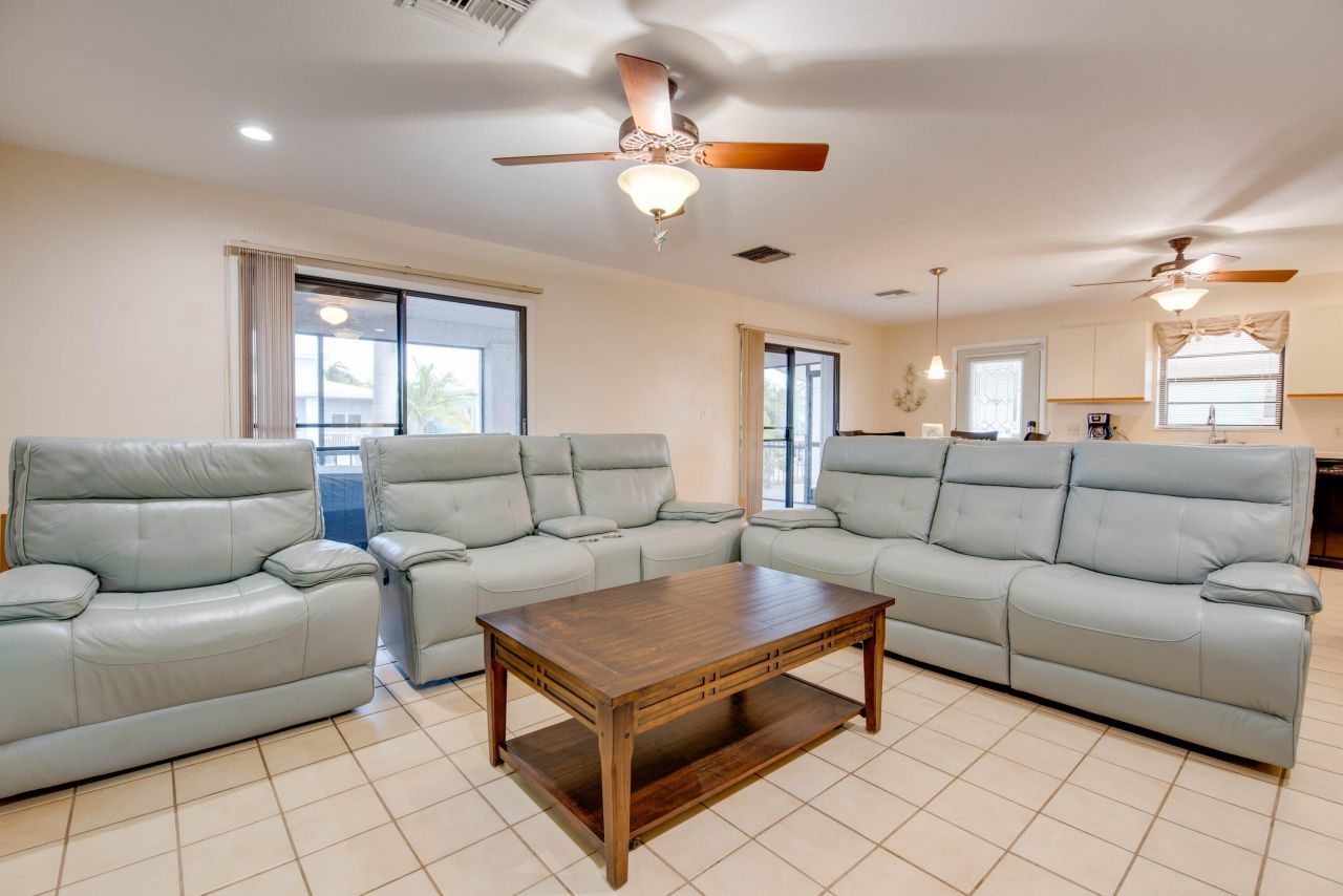 857 E Caribbean Drive, Summerland Key, FL 33042 Photo