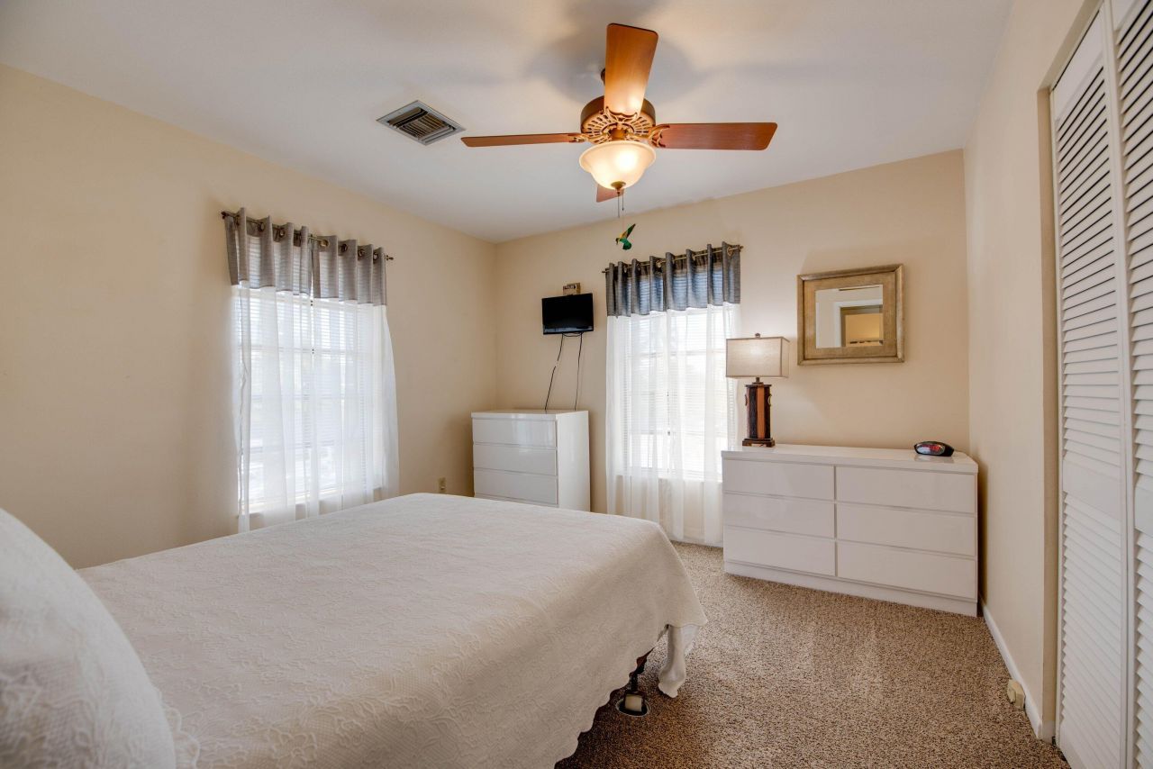 857 E Caribbean Drive, Summerland Key, FL 33042 Photo