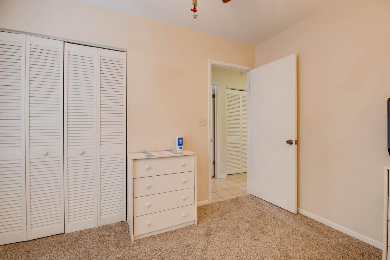 857 E Caribbean Drive, Summerland Key, FL 33042 Photo