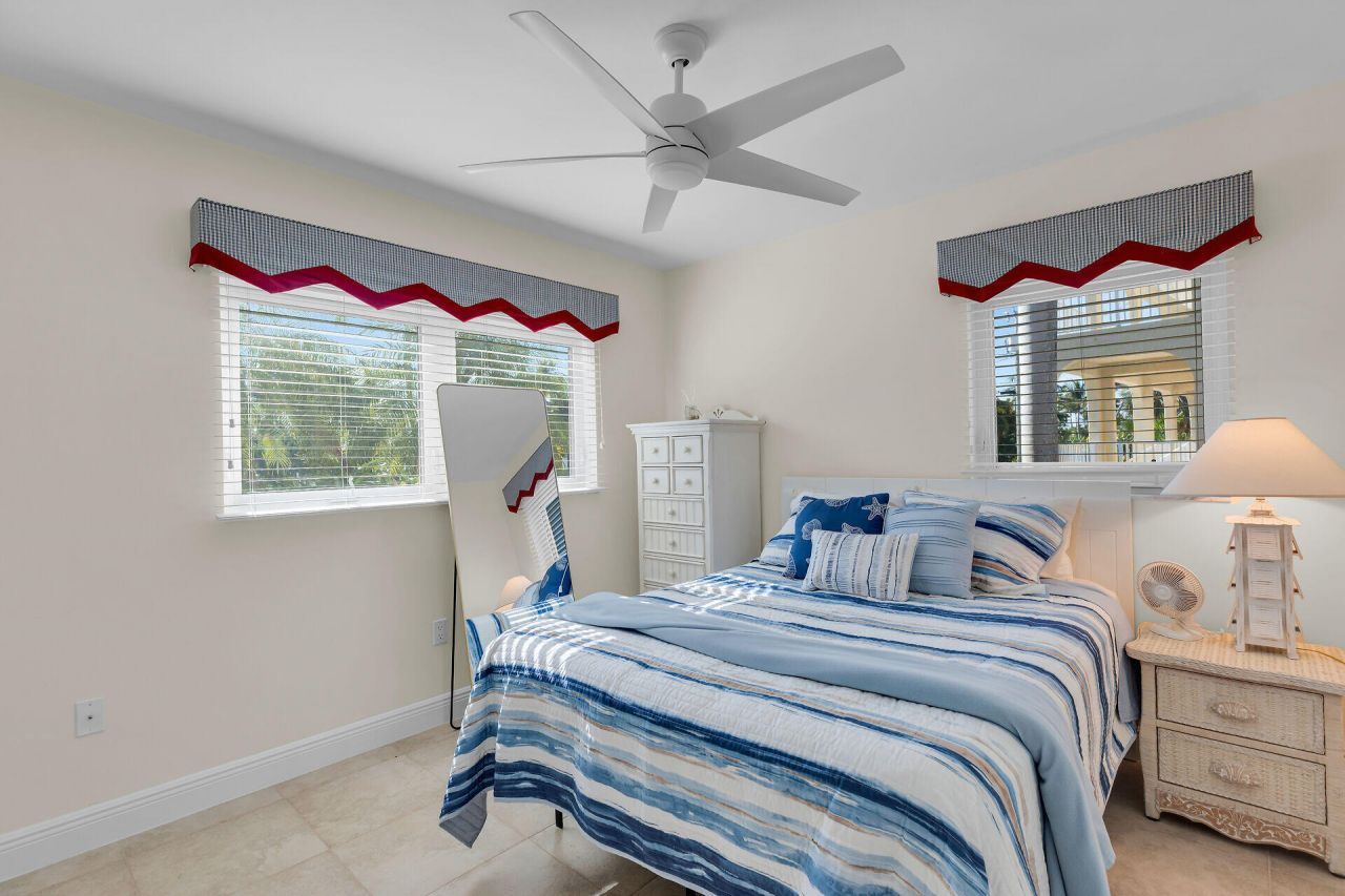 340 E Seaview Drive, Duck, FL 33050 Photo