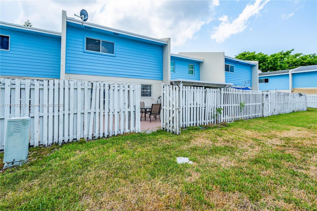 22315 SW 103rd Ave, Cutler Bay, FL 33190 Photo