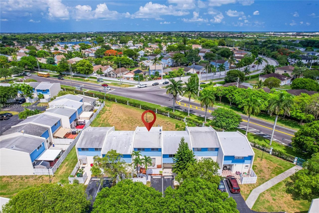 22315 SW 103rd Ave, Cutler Bay, FL 33190 Photo