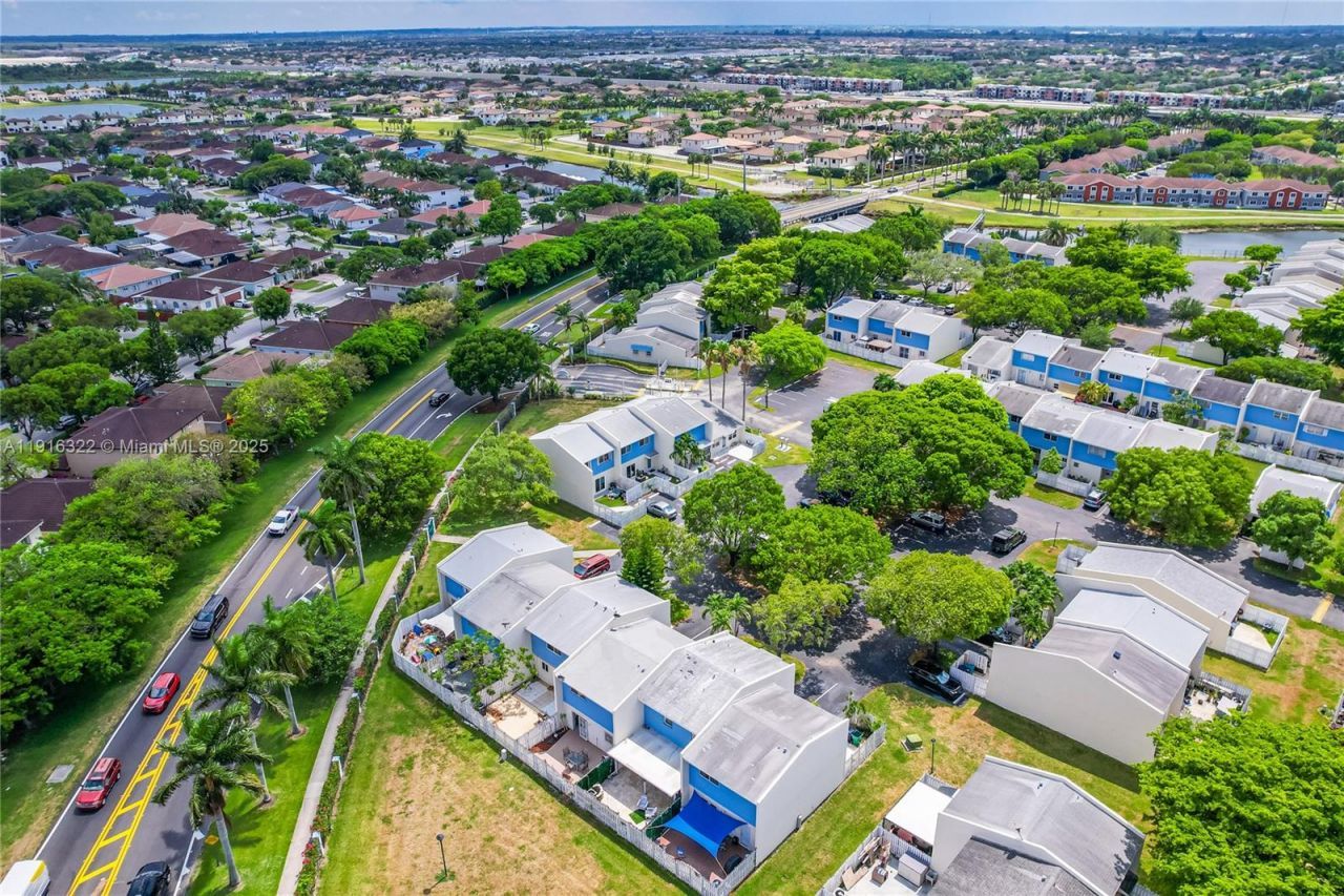 22315 SW 103rd Ave, Cutler Bay, FL 33190 Photo