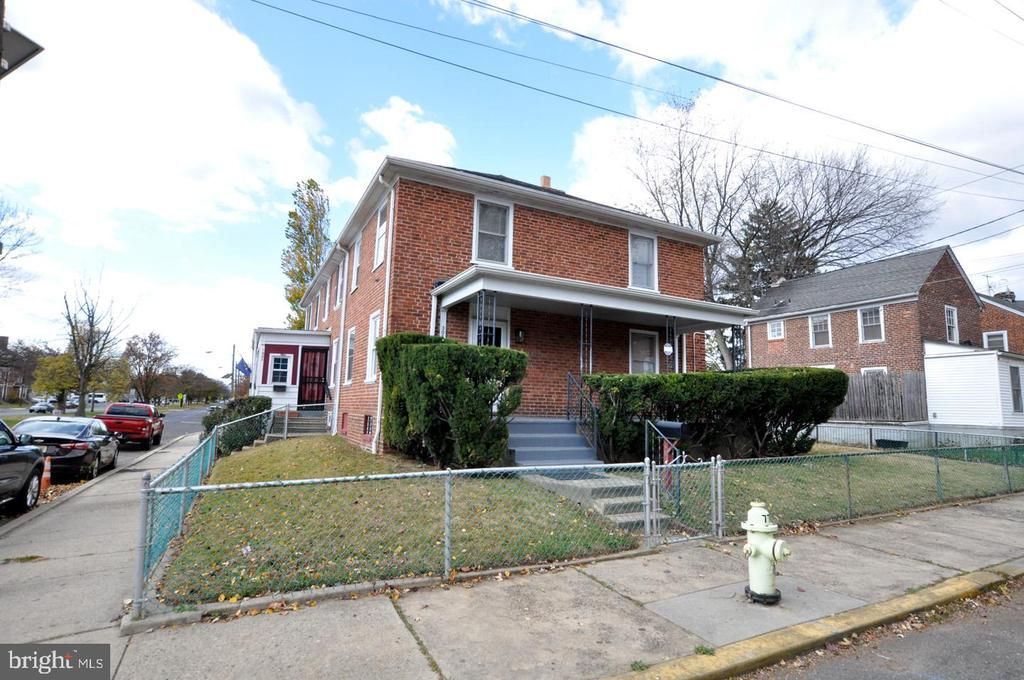 3069 S Chesapeake Road, Camden, NJ 08104 Main Photo