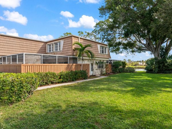 4290 Hazel Avenue, Unit C, Palm Beach Gardens, FL 33410