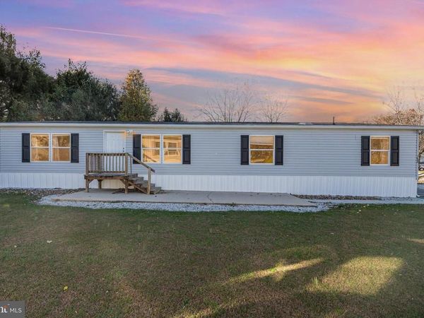 700 TRLR 152 CASSEL ROAD, MANCHESTER, PA 17345