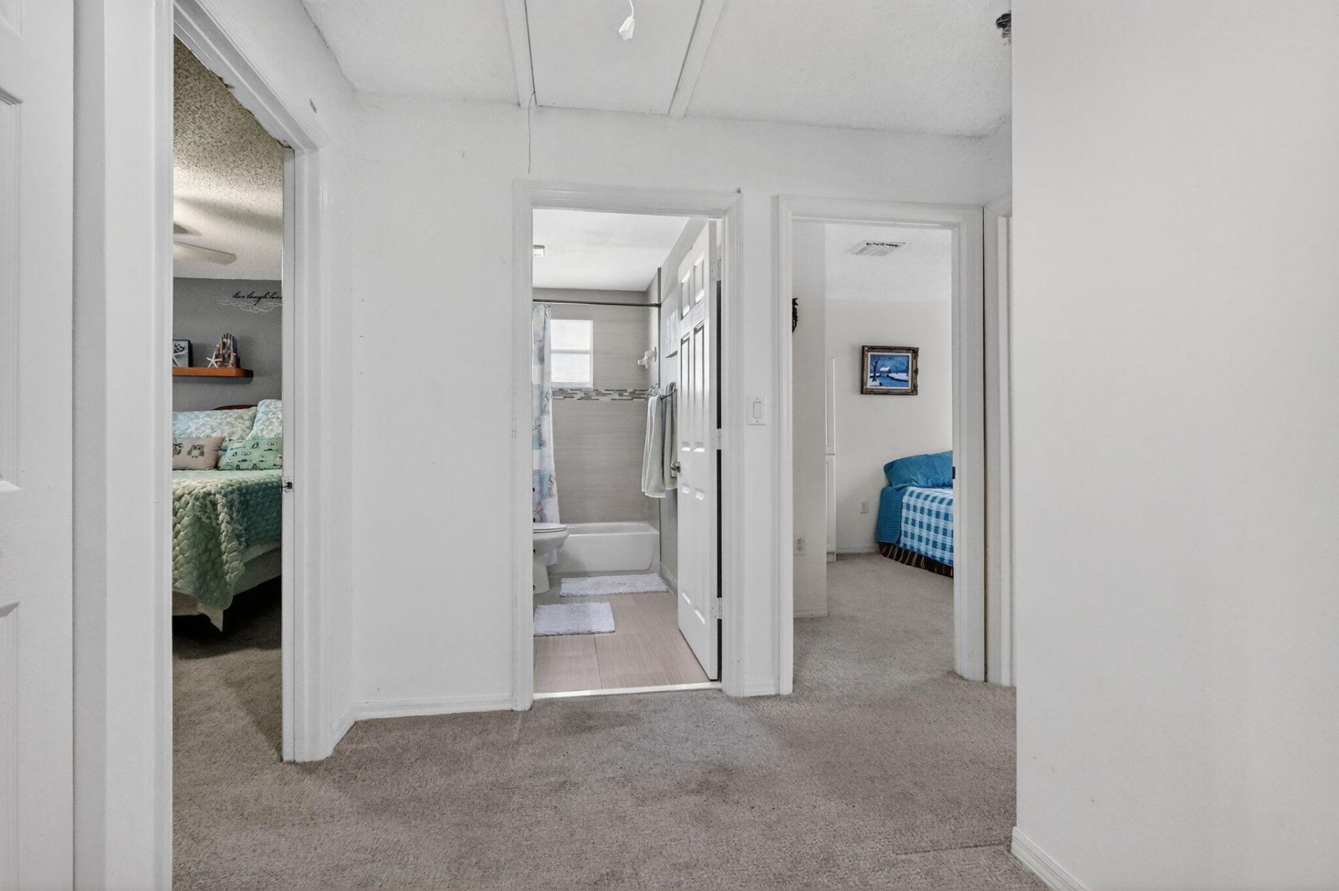 1238 NW 144th Terrace, Pembroke Pines, FL 33028 Photo