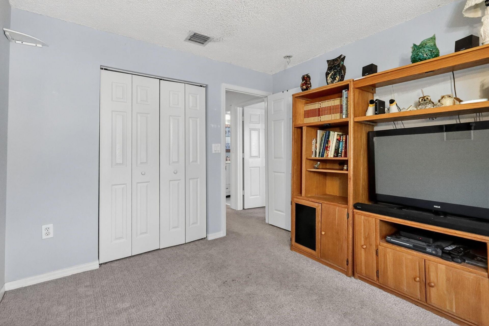 1238 NW 144th Terrace, Pembroke Pines, FL 33028 Photo