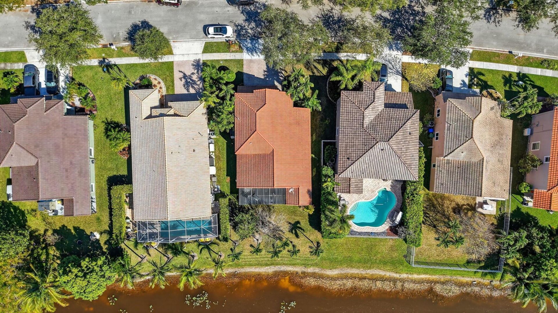 1238 NW 144th Terrace, Pembroke Pines, FL 33028 Photo