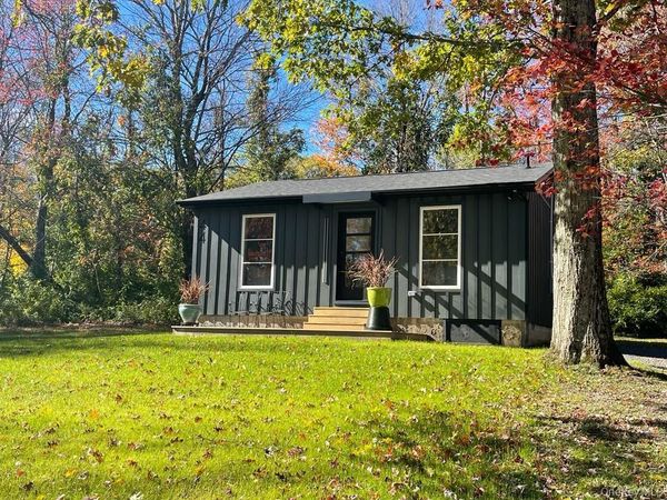 44 Dellenbaugh Road, Cragsmoor, NY 12566