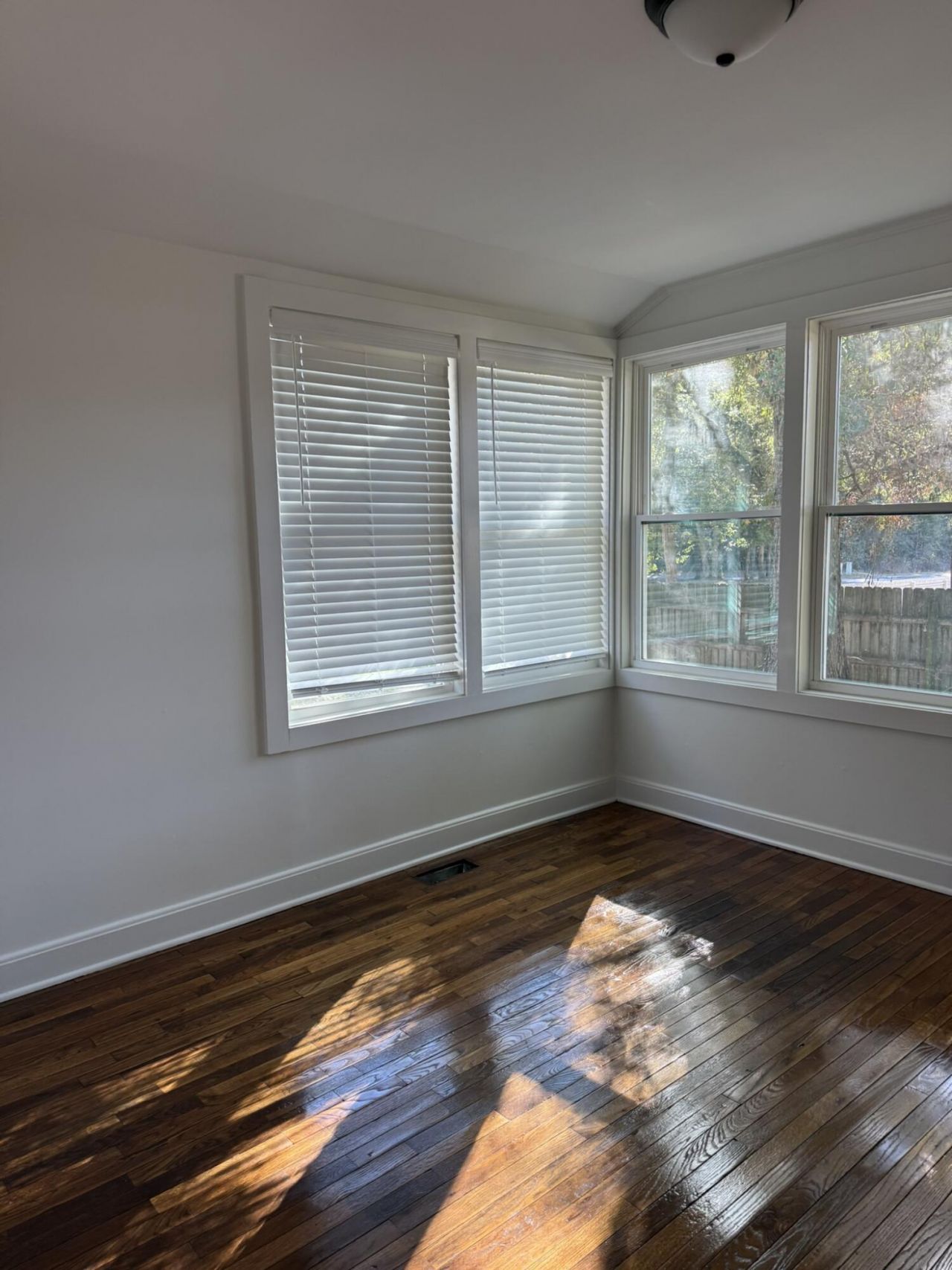 312 Rivers Street Photo 31