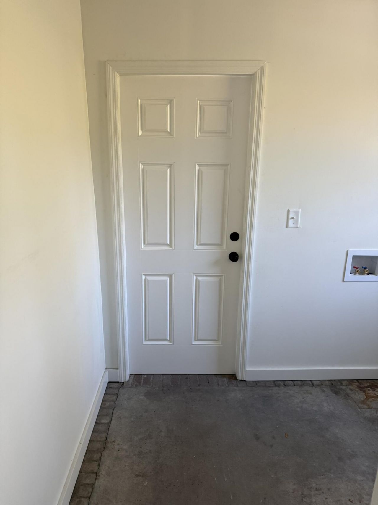 312 Rivers Street Photo 6