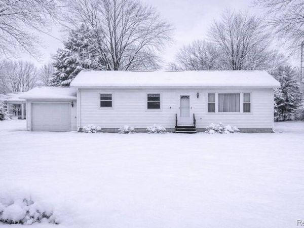 4855 Beckwith Street, Millington Vlg, MI 48746