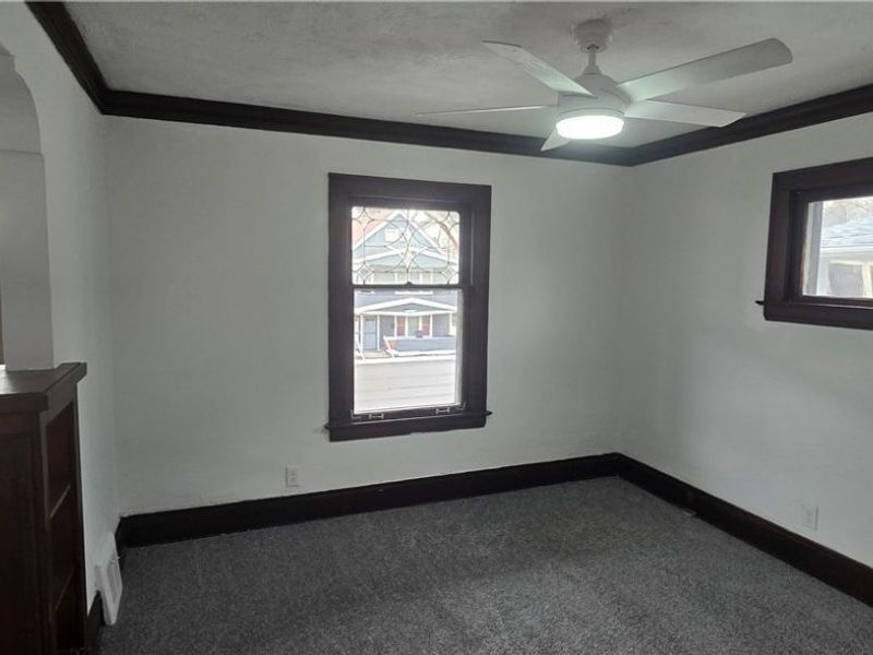 10909 Nelson Avenue, Cleveland, OH 44105 Photo 10