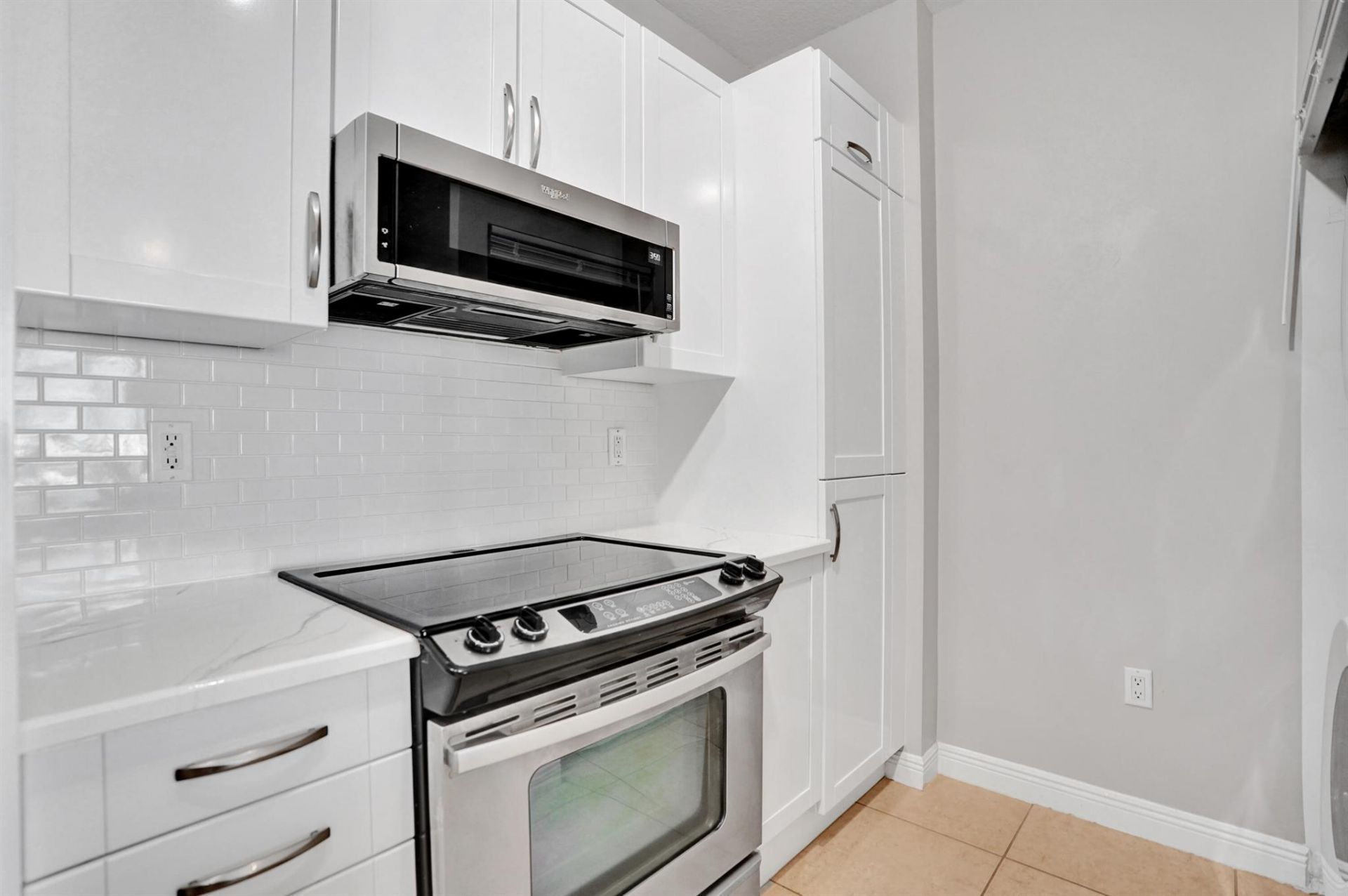 350 N Federal Highway, Unit 903, Boynton Beach, FL 33435 Photo