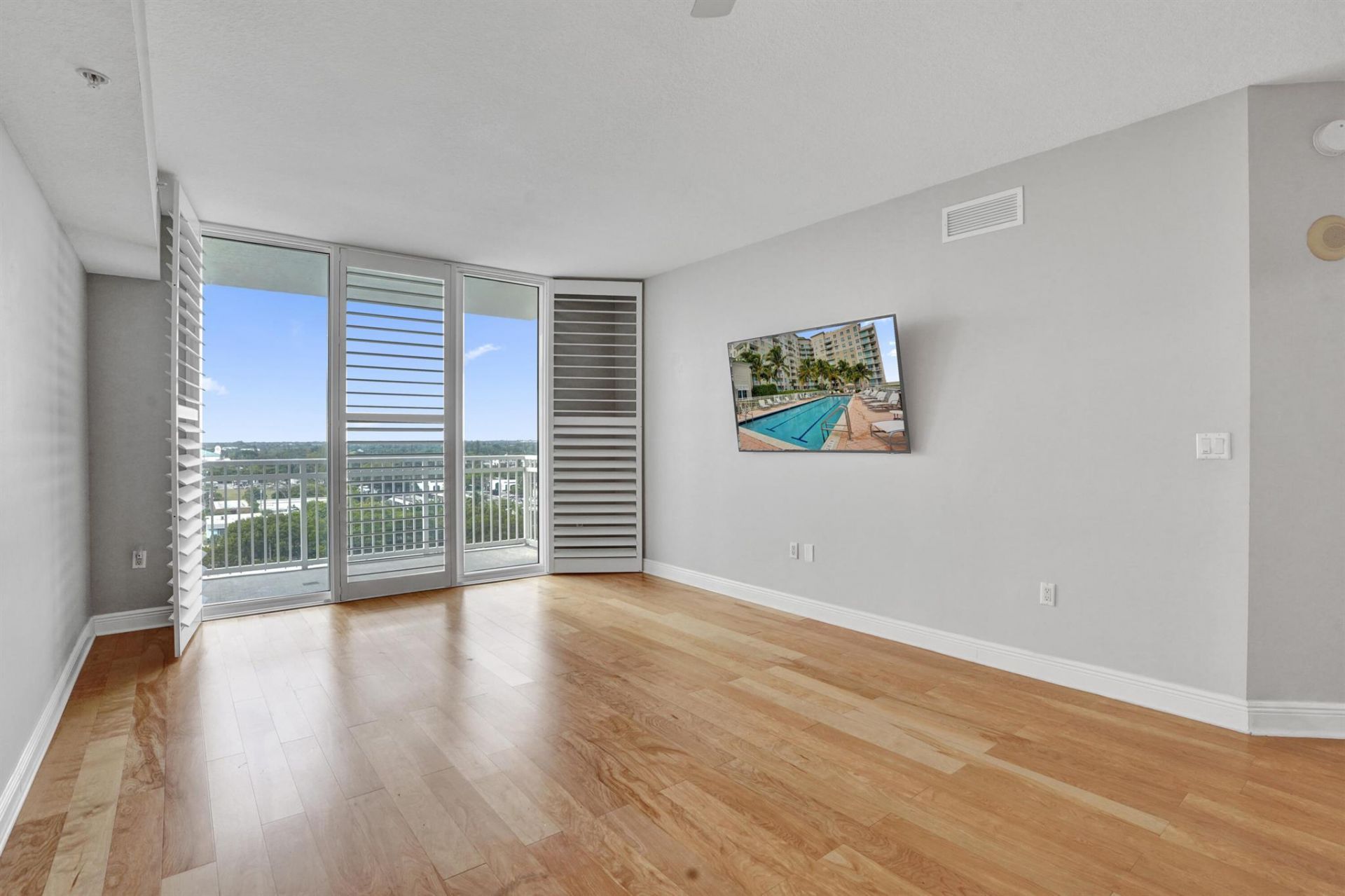 350 N Federal Highway, Unit 903, Boynton Beach, FL 33435 Photo