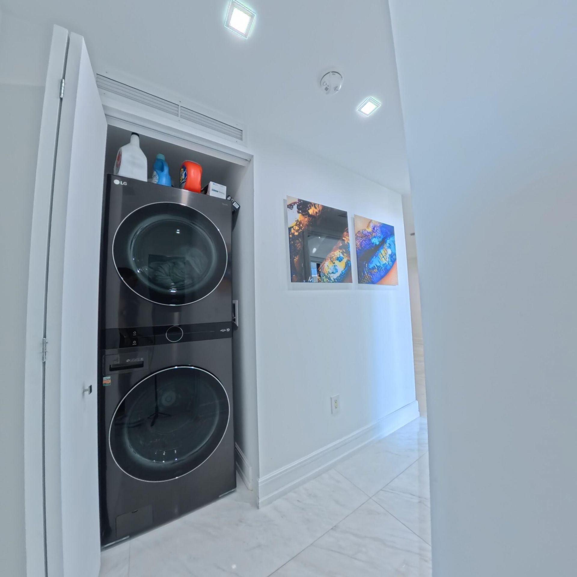 650 NE 32nd Street, Unit 1601, Miami, FL 33137 Photo