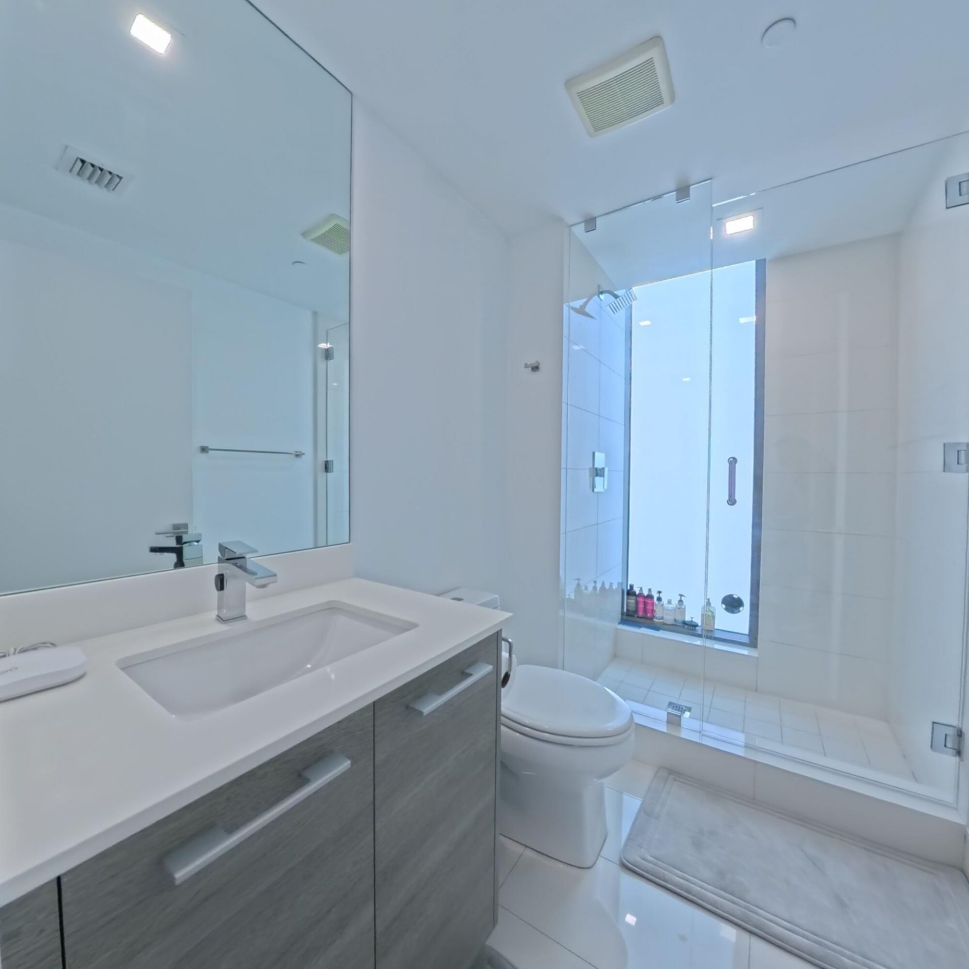 650 NE 32nd Street, Unit 1601, Miami, FL 33137 Photo