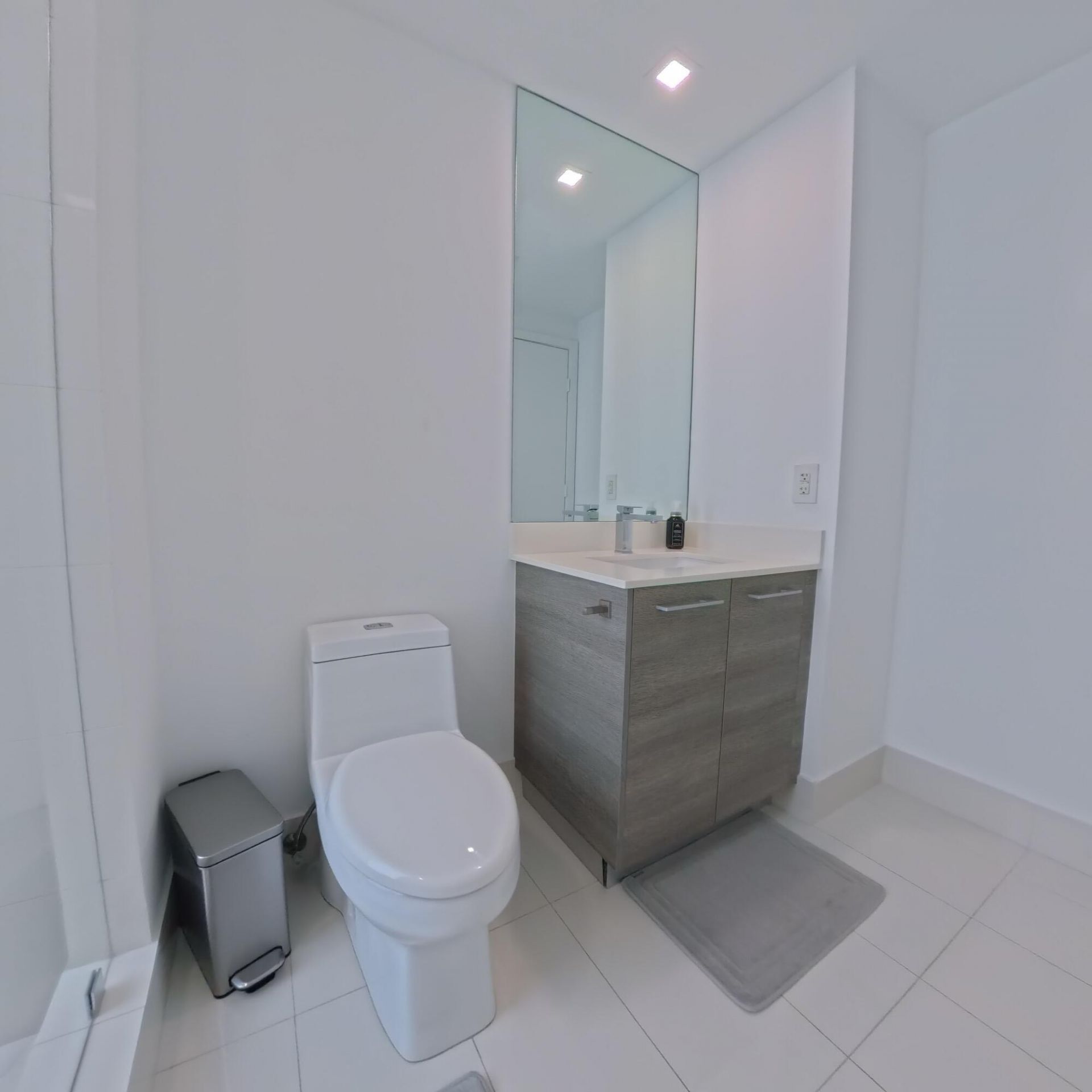 650 NE 32nd Street, Unit 1601, Miami, FL 33137 Photo