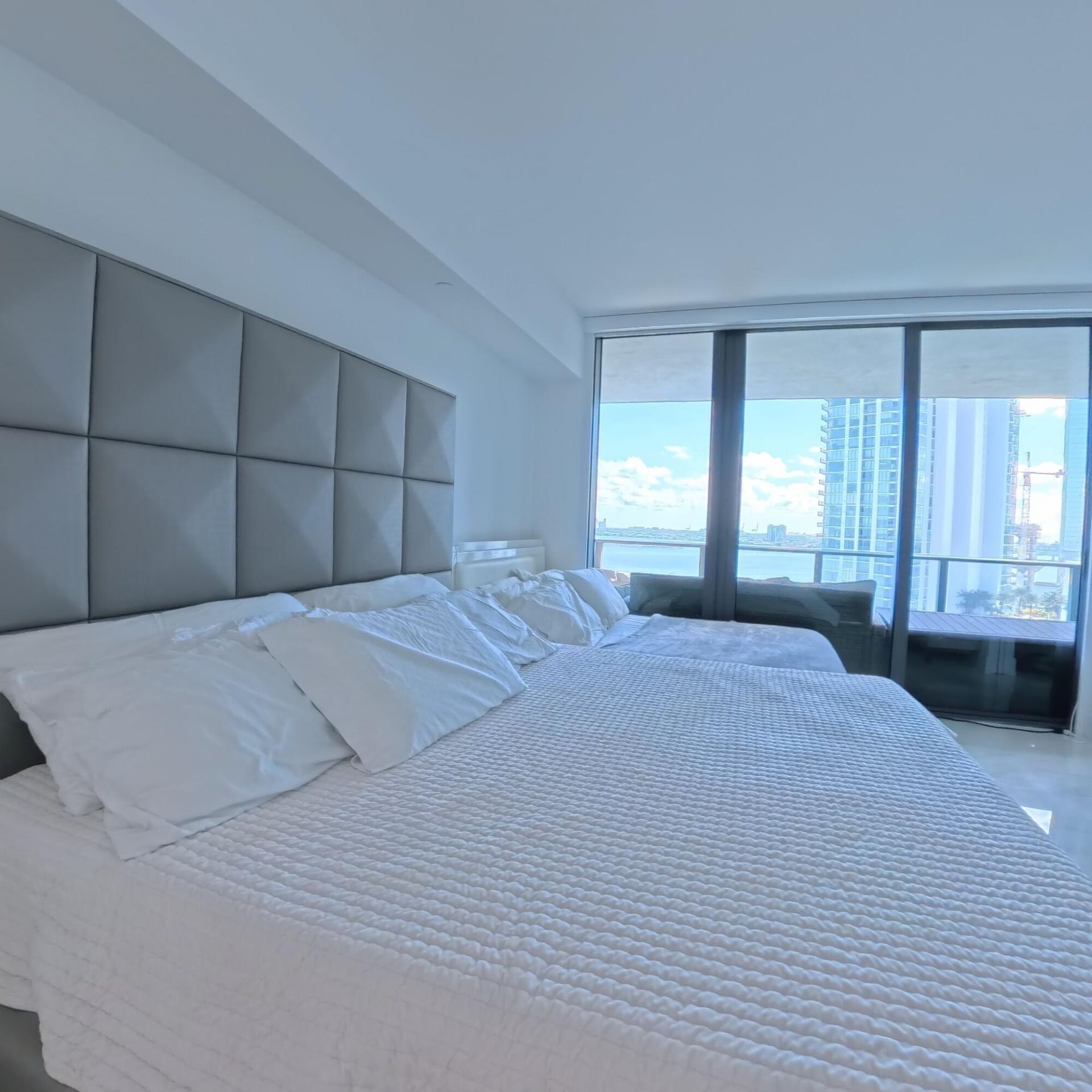 650 NE 32nd Street, Unit 1601, Miami, FL 33137 Photo