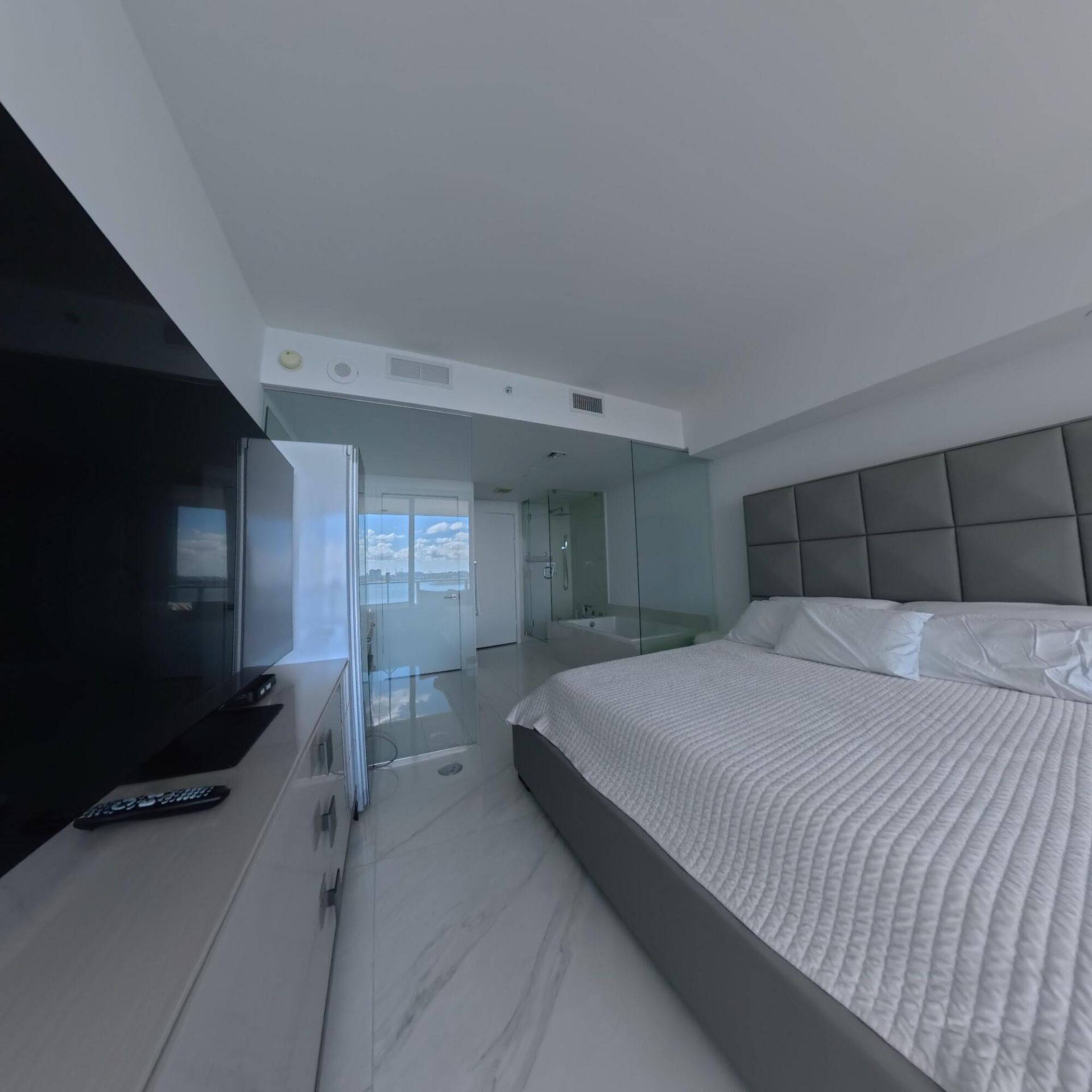 650 NE 32nd Street, Unit 1601, Miami, FL 33137 Photo