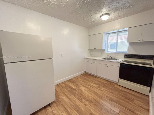 641 NE 86th St, Unit 3, Miami, FL 33138