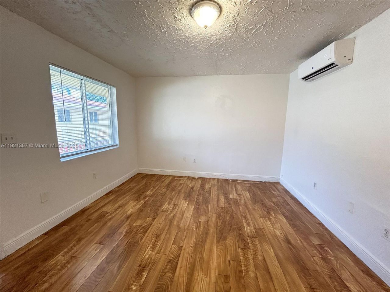 641 NE 86th St, Unit 3, Miami, FL 33138 Photo