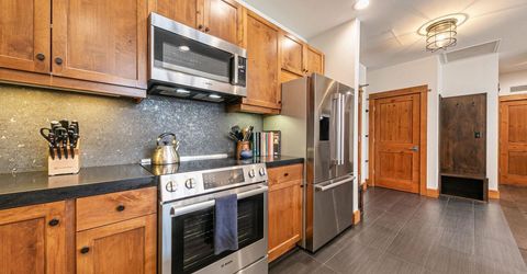 3001 Northstar Drive, Unit #308, Truckee, CA 96161 Photo