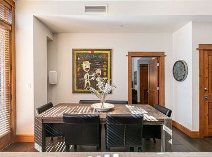3001 Northstar Drive, Unit #308, Truckee, CA 96161 Photo