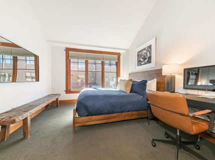 3001 Northstar Drive, Unit #308, Truckee, CA 96161 Photo