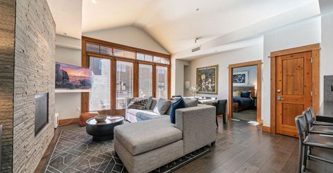 3001 Northstar Drive, Unit #308, Truckee, CA 96161 Photo