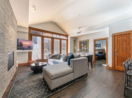 3001 Northstar Drive, Unit #308, Truckee, CA 96161 Photo