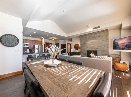 3001 Northstar Drive, Unit #308, Truckee, CA 96161 Photo