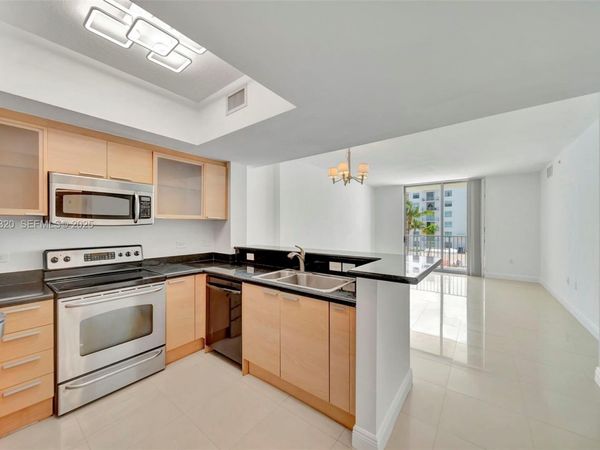 140 S Dixie Hwy, Unit 602, Hollywood, FL 33020